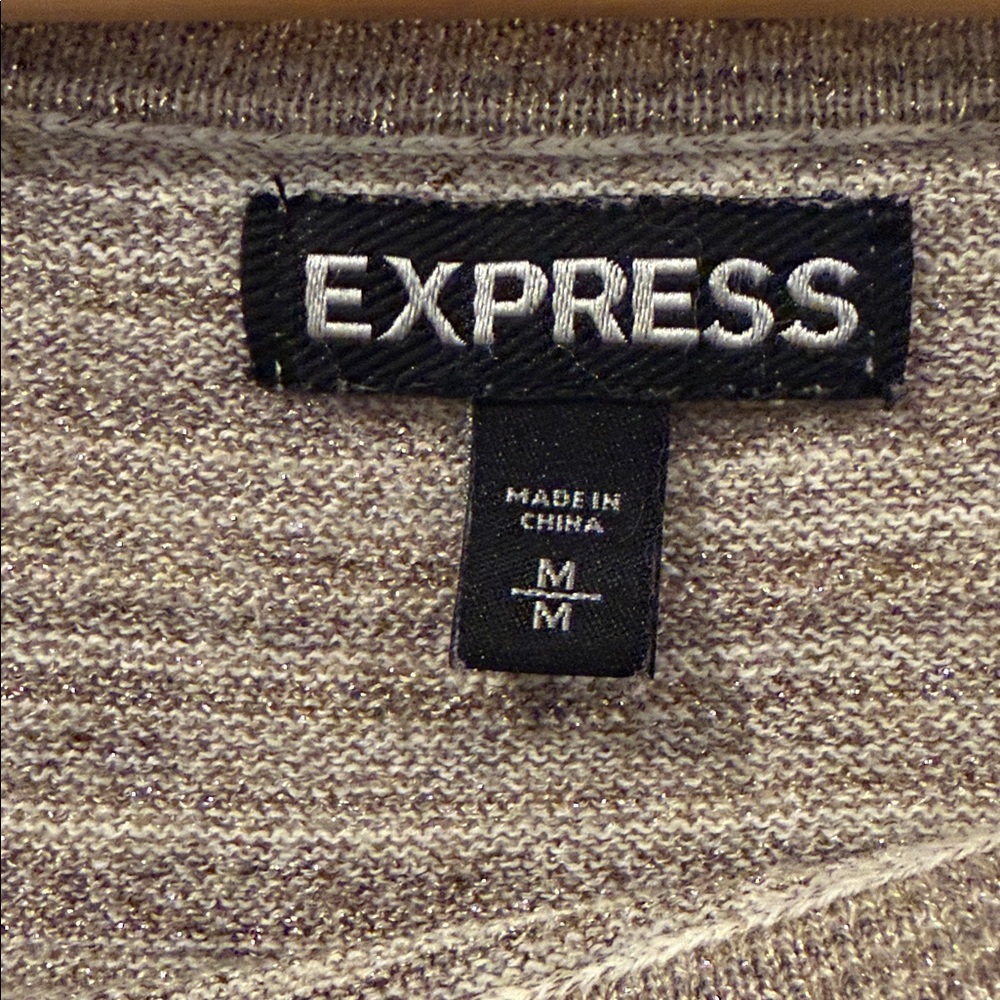 Express Sweater - Picture 5 of 6